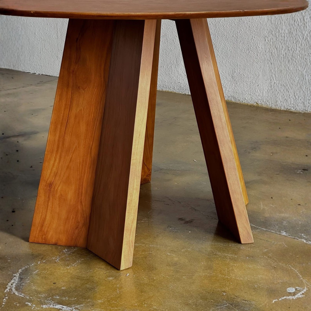 Solid Wood Walnut ColorRound Dining Table