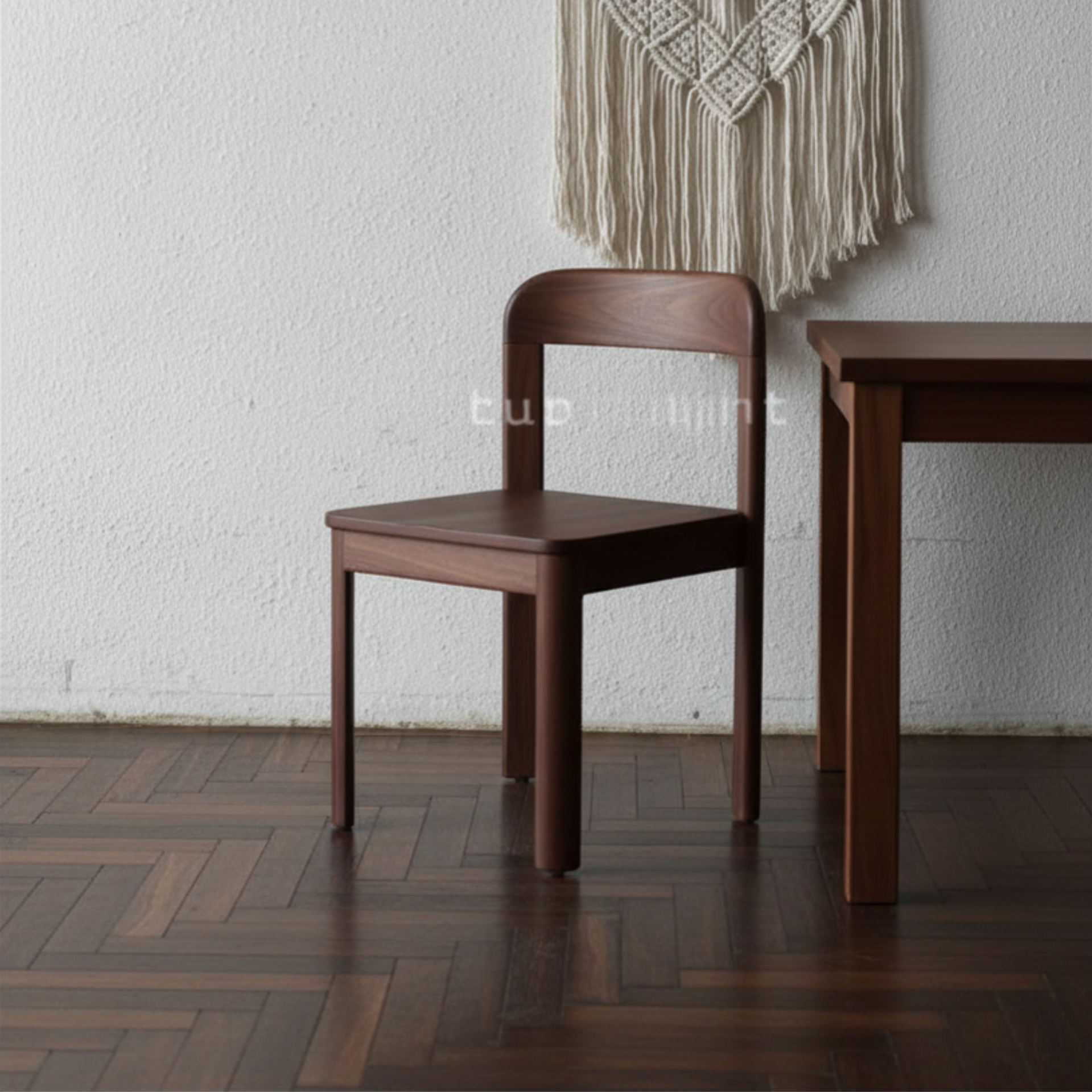 Dining Chairs x 4 nos.