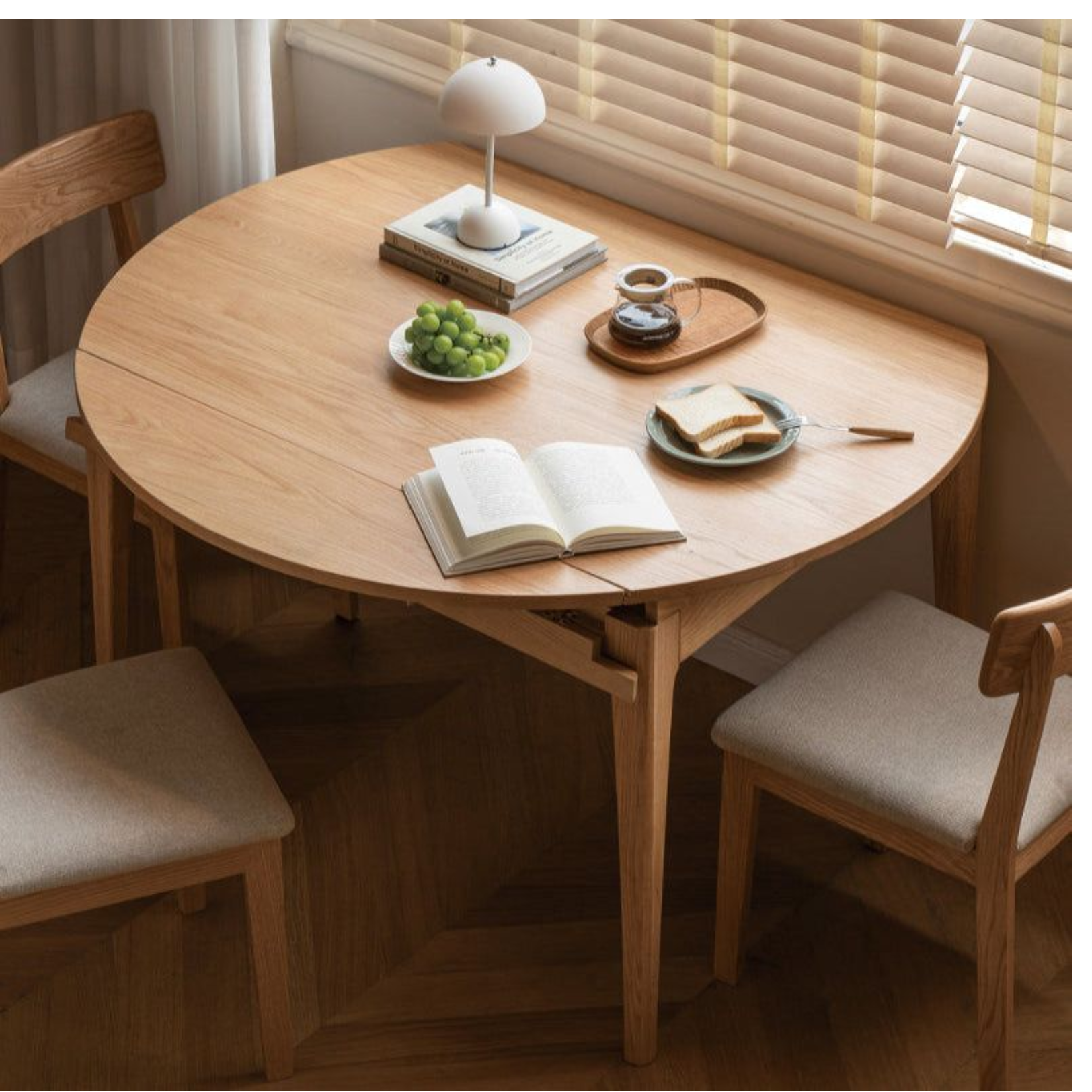 Round Solid Wood Dining Table (Fold 2 sides)