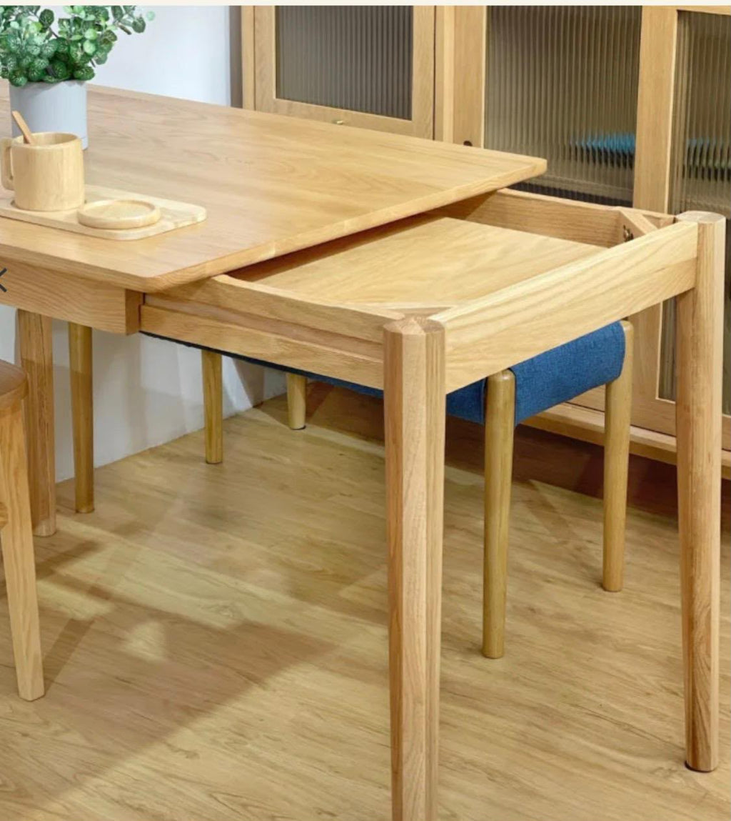 Extendable Dining Table